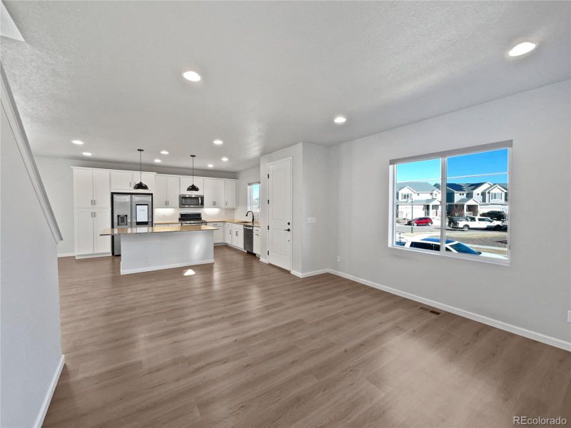 10689 Uravan St, Commerce City, CO 80022