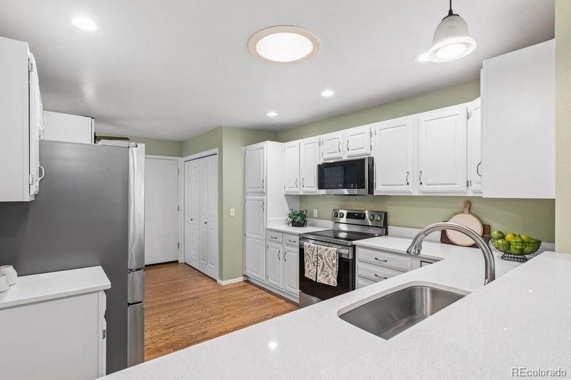 3214 Soaring Bird Cir, Colorado Springs, CO 80920
