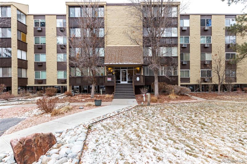 3450 S Poplar St #109, Denver, CO 80224