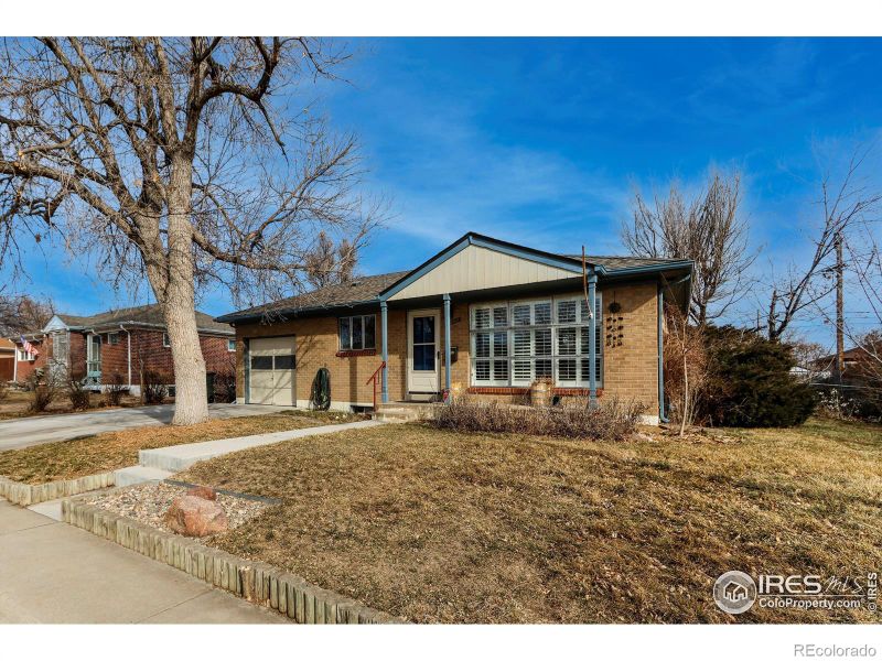 10862 Blue Jay Ln, Northglenn, CO 80233