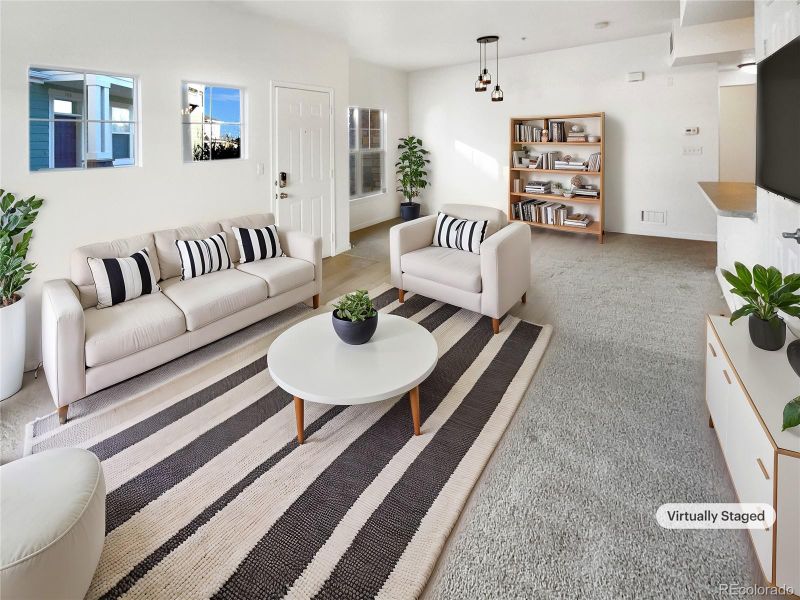 9438 Ashbury Cir #101, Parker, CO 80134