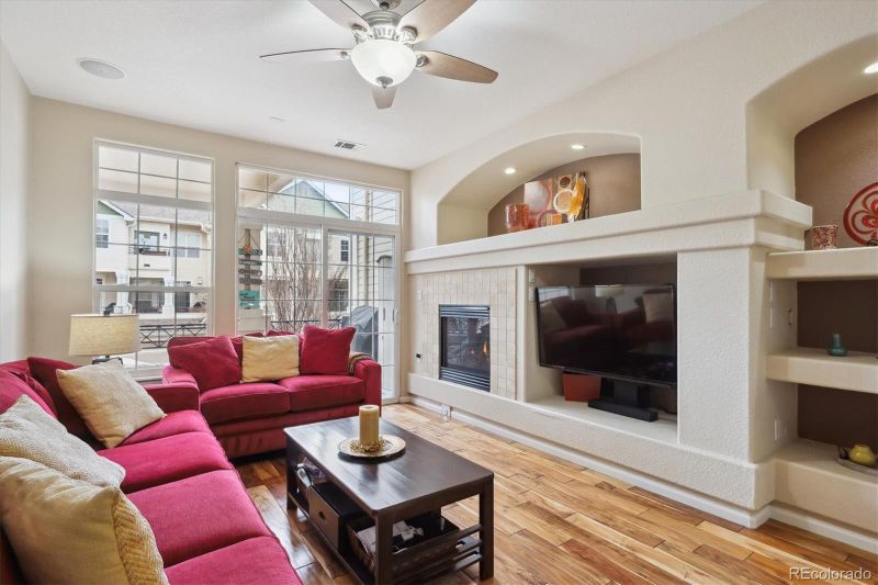 9808 E Carolina Pl, Aurora, CO 80247