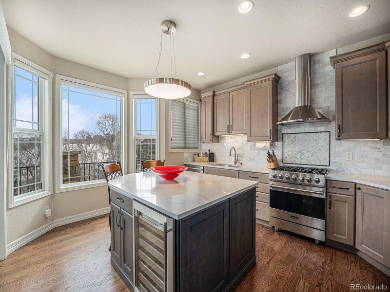 16323 River Haven Way, Morrison, CO 80465