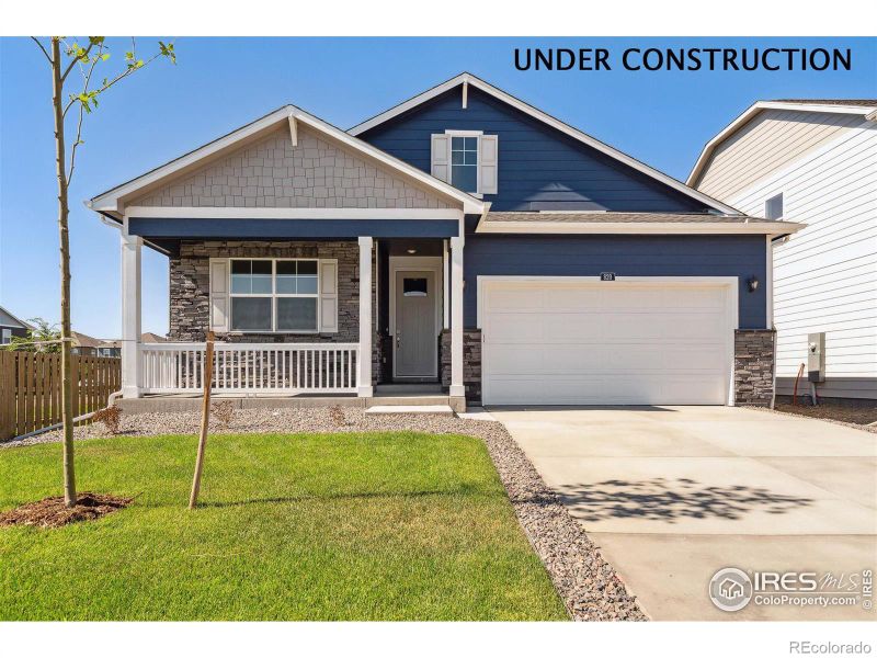 402 Hummingbird Ln, Johnstown, CO 80534