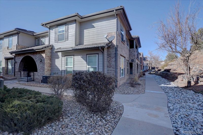 6722 S Winnipeg Cir #102, Aurora, CO 80016