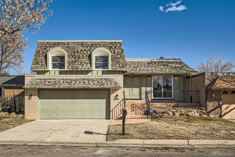7452 W Cedar Cir, Lakewood, CO 80226