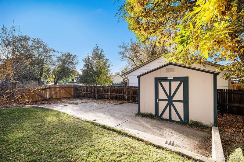 16505 E Arkansas Ave, Aurora, CO 80017