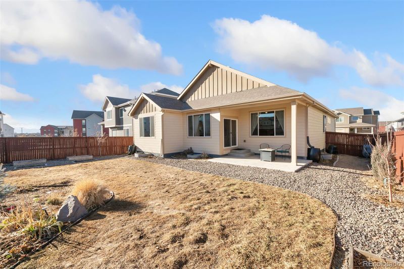 1841 Twilight Glow Dr, Windsor, CO 80550