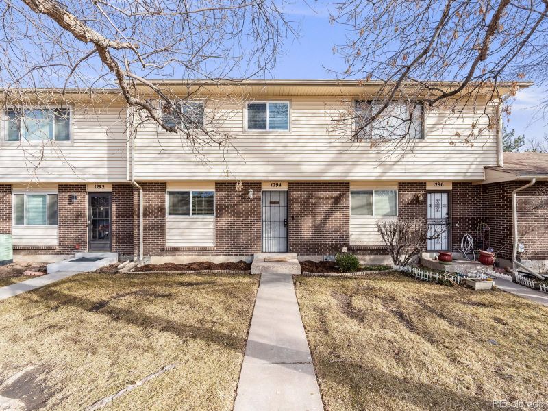 1294 S Troy St, Aurora, CO 80012
