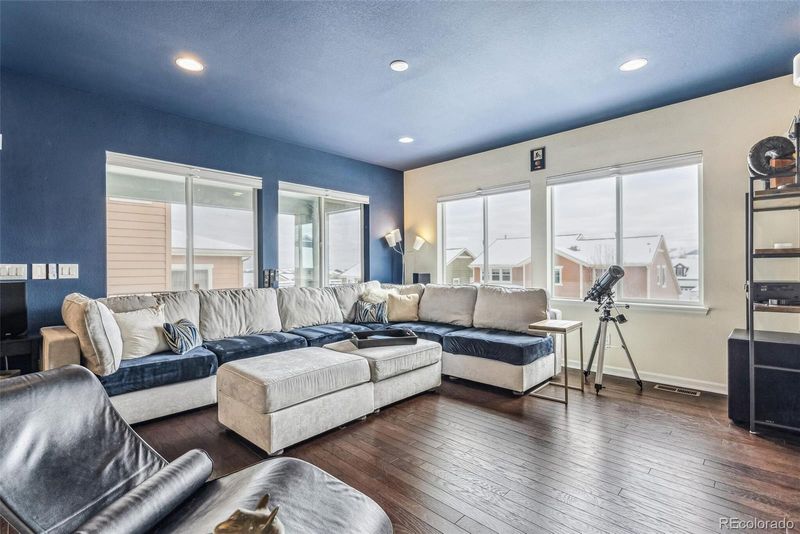 18220 W 84th Pl, Arvada, CO 80007