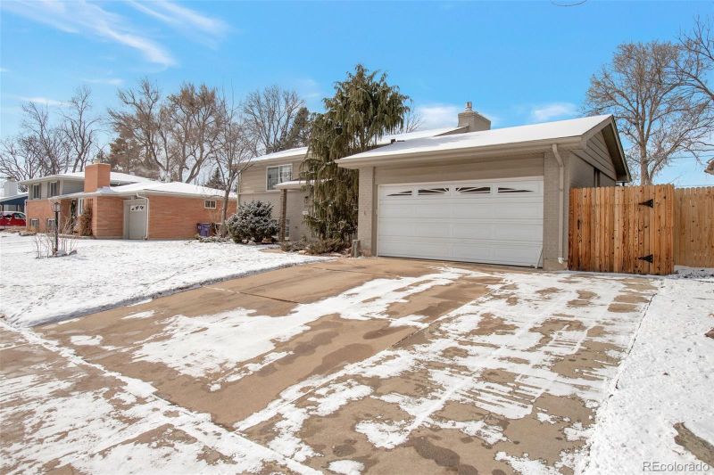 2963 S Ivan Way, Denver, CO 80227