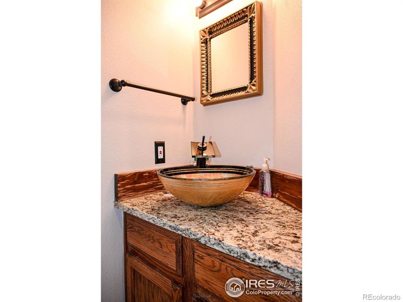 8773 W Cornell Ave #4, Lakewood, CO 80227