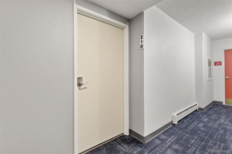 6940 E Girard Ave #210, Denver, CO 80224