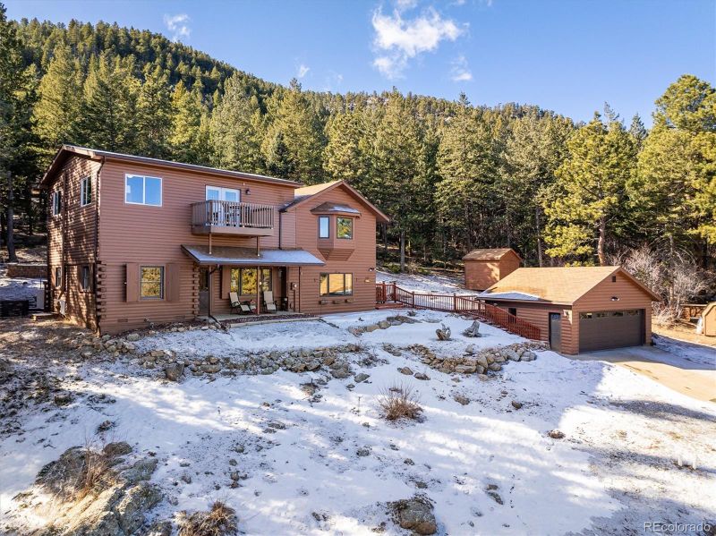 636 Chute Rd, Golden, CO 80403