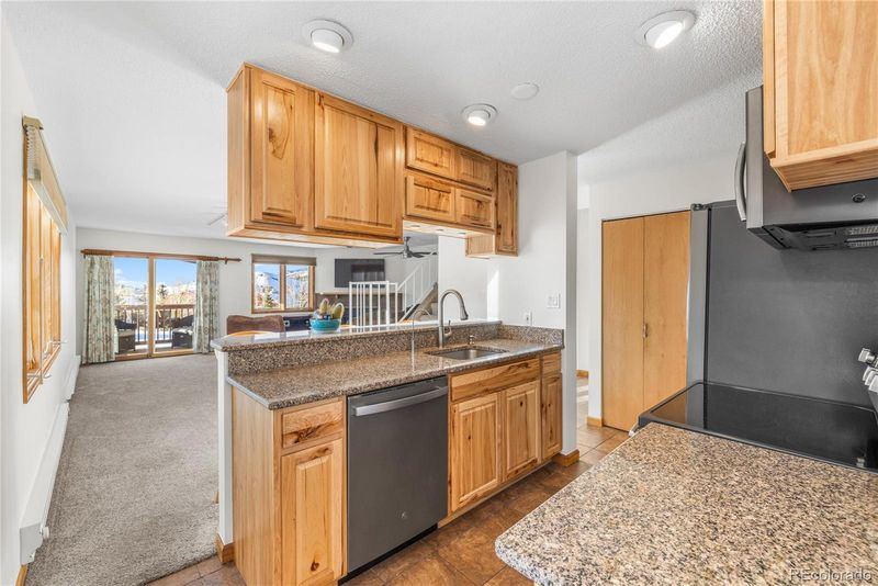 56 Cove Blvd #F12, Dillon, CO 80435
