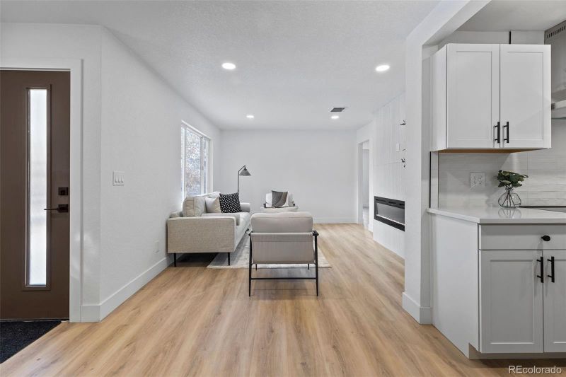 3460 S Eudora St, Denver, CO 80222