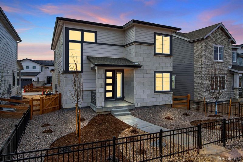3336 N Haleyville Ct, Aurora, CO 80019
