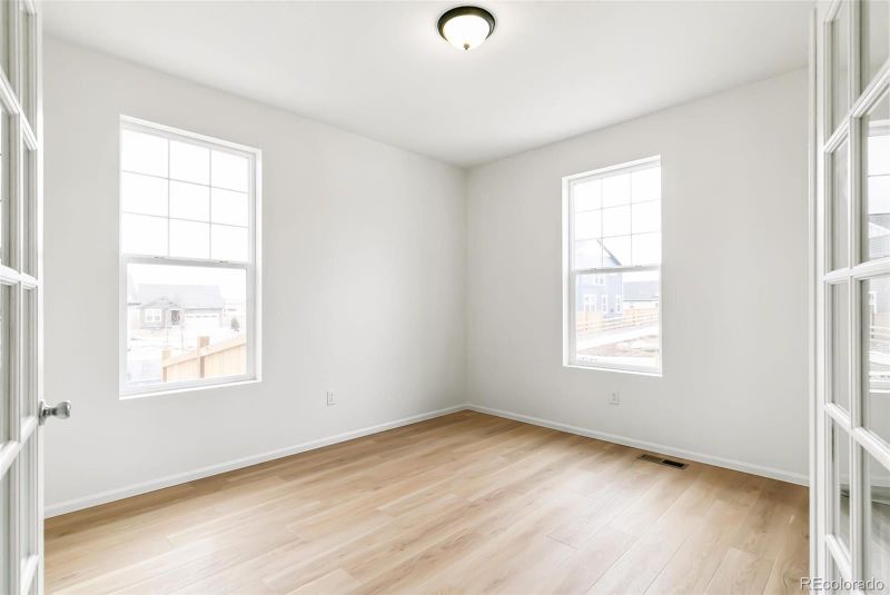 15448 Kearney St, Thornton, CO 80602