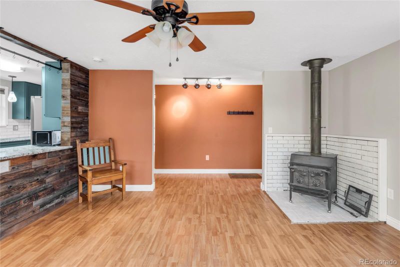 457 Verdant Cir, Longmont, CO 80504