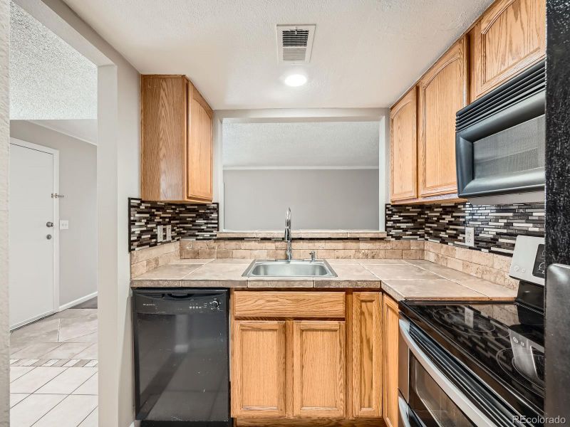 10001 E Evans Ave #81C, Aurora, CO 80247