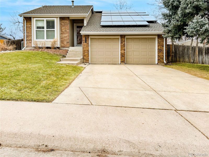 8217 S Syracuse Ct, Centennial, CO 80112