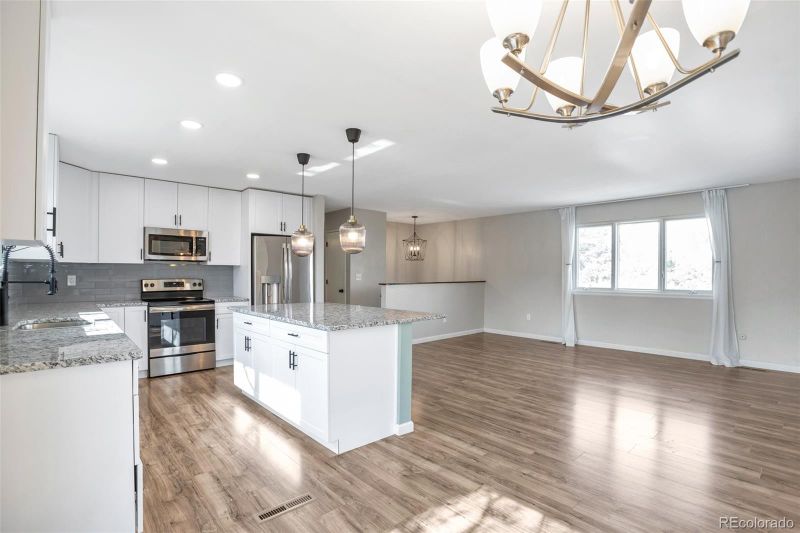 11886 W 107th Ave, Westminster, CO 80021