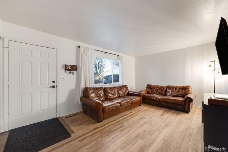 1336 Maxwell St, Colorado Springs, CO 80906