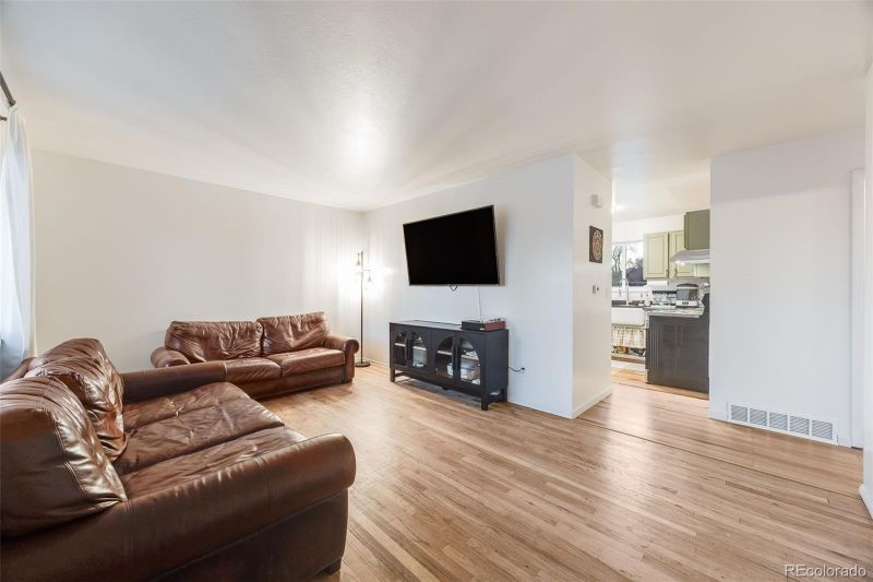 1336 Maxwell St, Colorado Springs, CO 80906