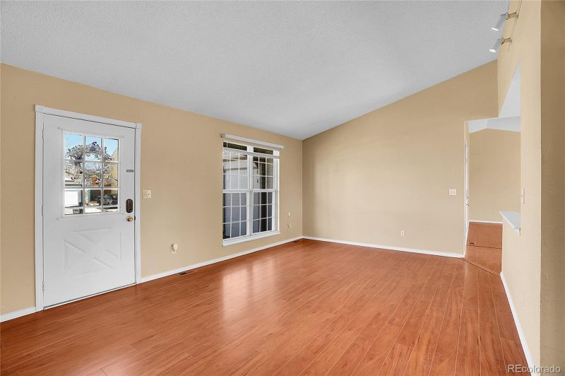 5981 S Perth St, Centennial, CO 80015
