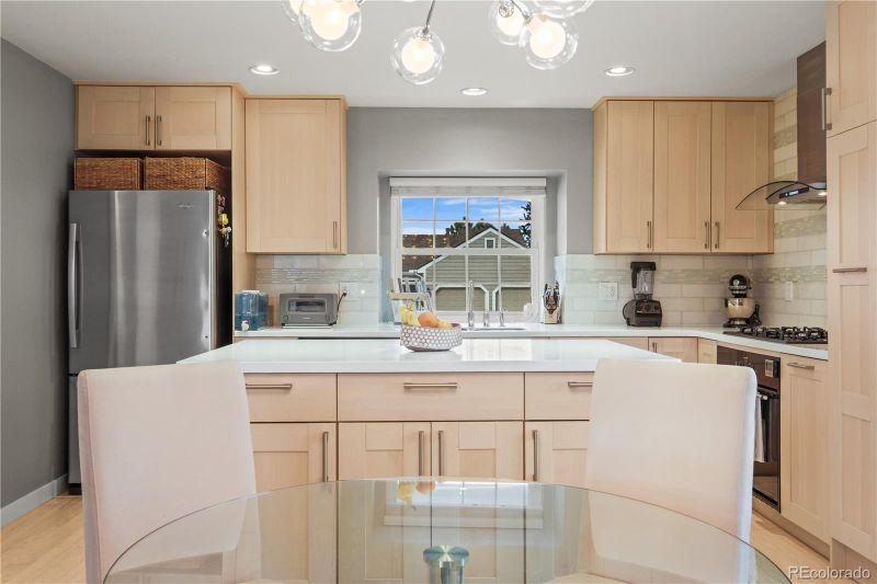 7359 S Monaco St, Centennial, CO 80112
