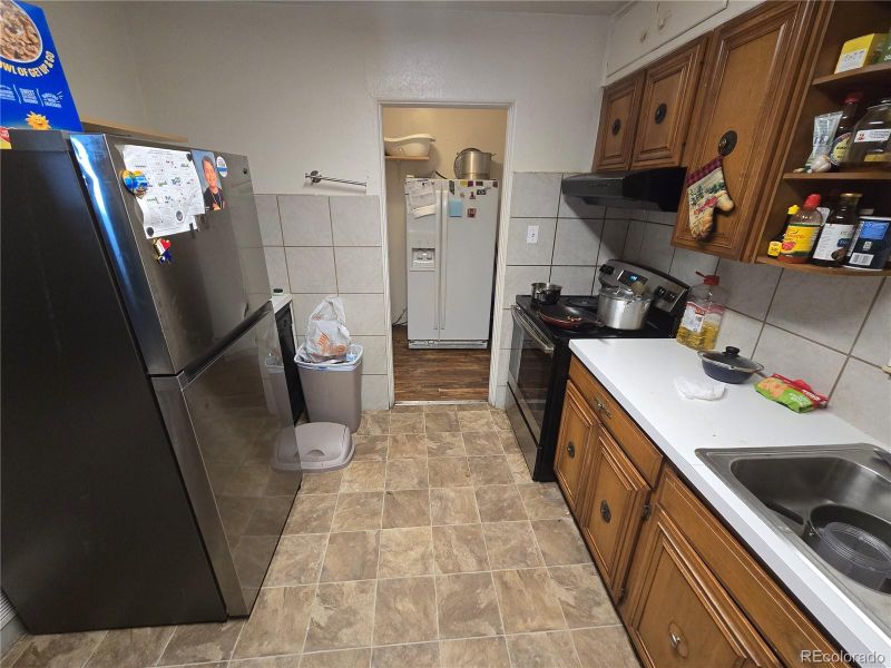 1383 Moline St, Aurora, CO 80010