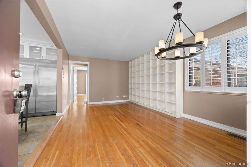 536 Detroit St, Denver, CO 80206