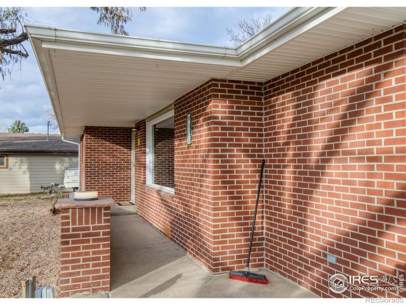 830 10th St, Berthoud, CO 80513