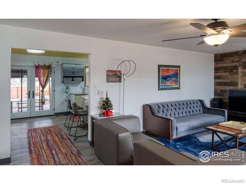 830 10th St, Berthoud, CO 80513