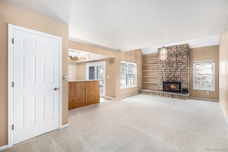 2141 S Victor St #B, Aurora, CO 80014