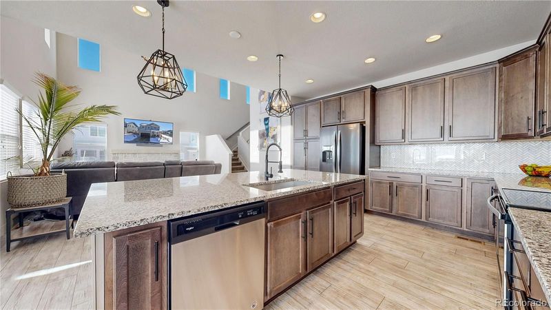 4808 Point Mesa St, Castle Rock, CO 80108