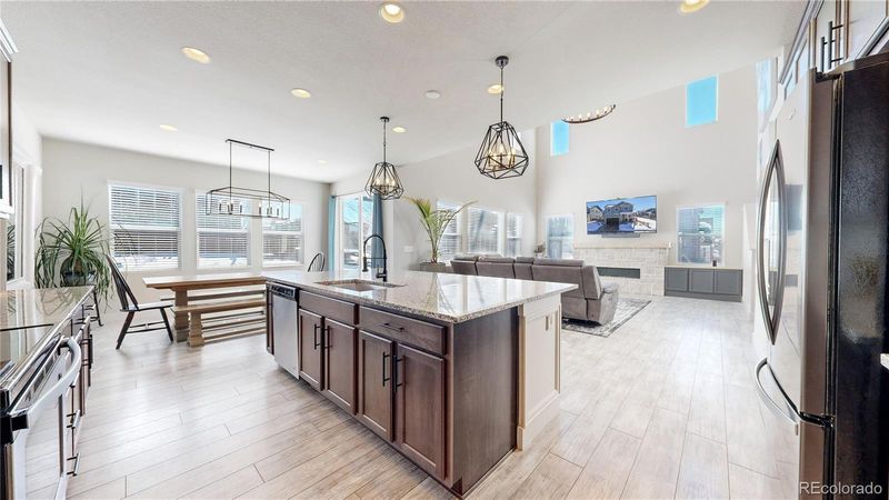 4808 Point Mesa St, Castle Rock, CO 80108