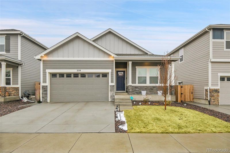 239 Chipeta Way, Lochbuie, CO 80603