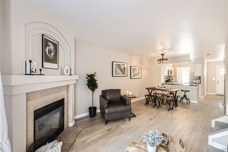 8264 S Fillmore Way, Centennial, CO 80122