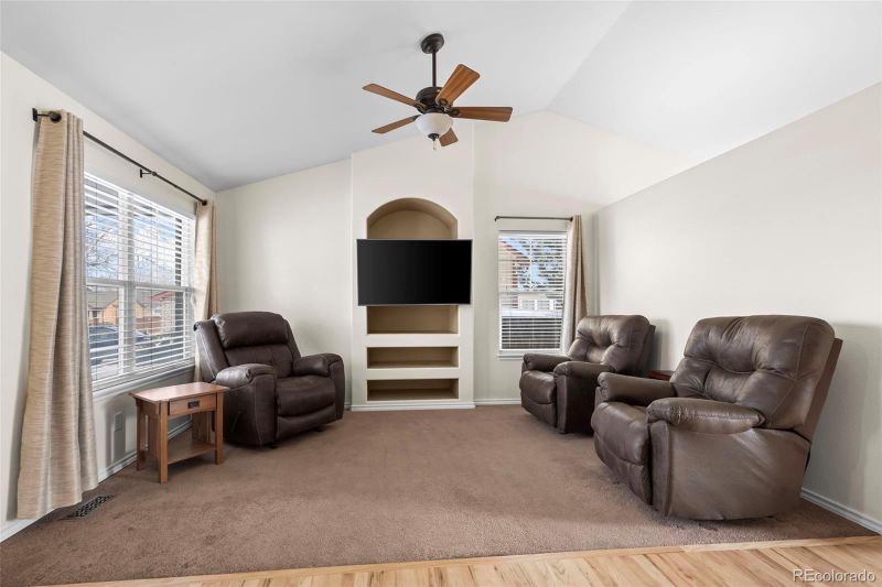 2360 E 121st Ave, Thornton, CO 80241