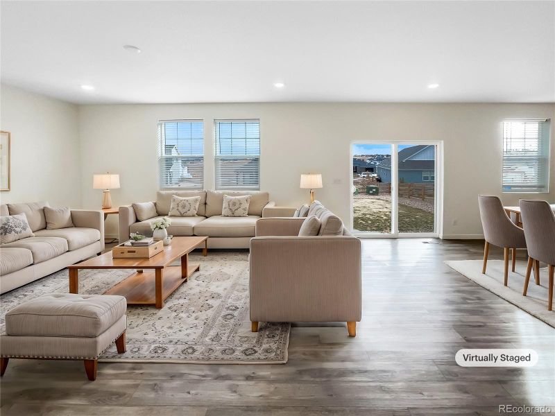 762 Penn Rd, Elizabeth, CO 80107