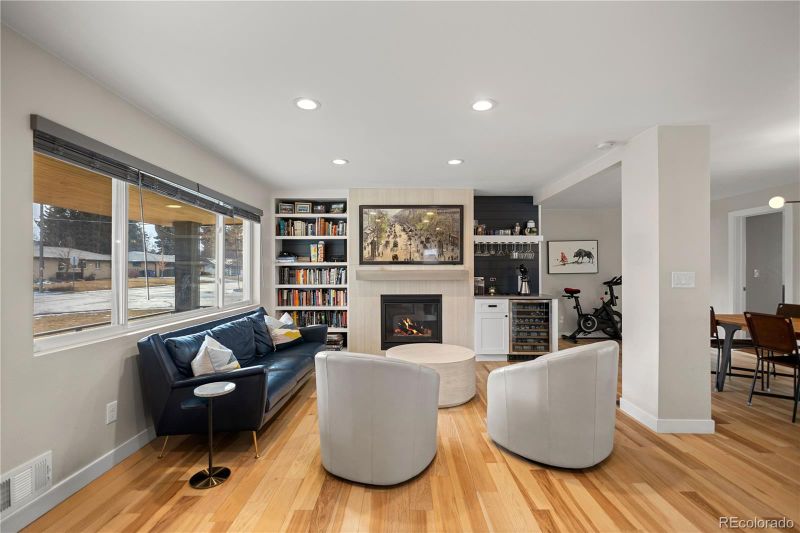 2999 S Adams St, Denver, CO 80210