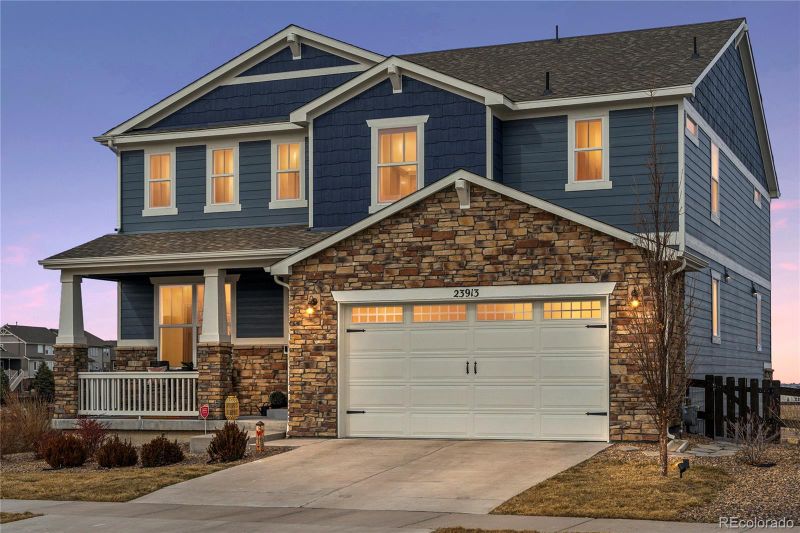 23913 E Minnow Cir, Aurora, CO 80016