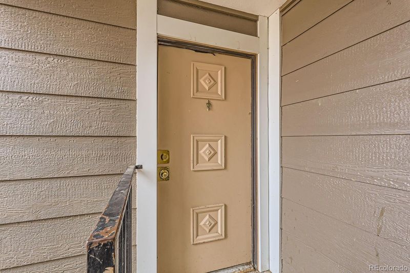 18091 E Kentucky Ave #202, Aurora, CO 80017