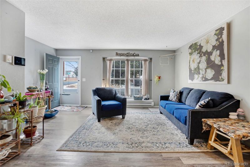 1301 S Yampa Ct, Aurora, CO 80017