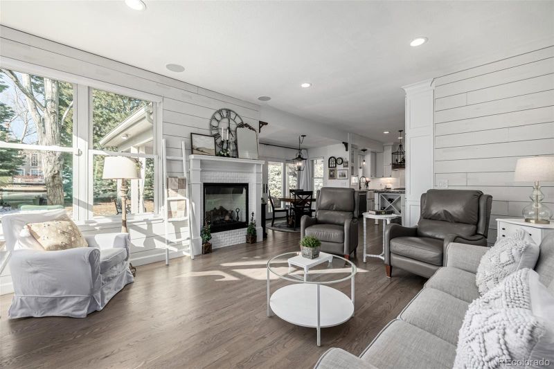 9683 Las Colinas Dr, Lone Tree, CO 80124