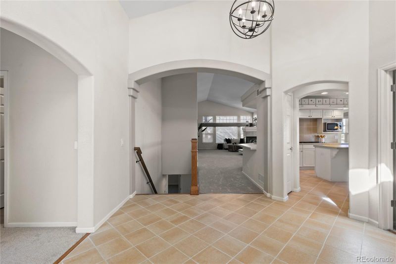 47 Herrn Ln, Castle Pines, CO 80108