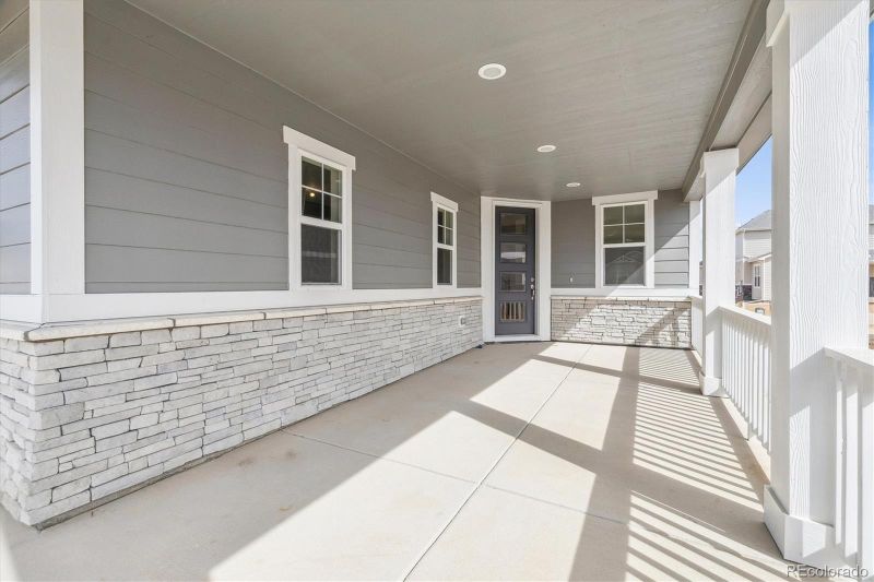 4046 N Irvington St, Aurora, CO 80019