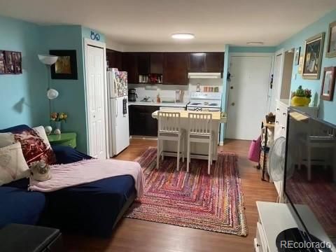 1300 S Parker Rd #212, Denver, CO 80231