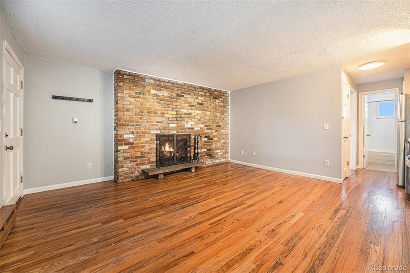 155 S Pennsylvania St #308, Denver, CO 80209